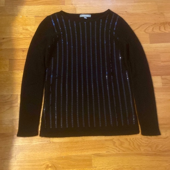 WOMEN’S Neiman Marcus cashmere collection sweater. Black. Size XS - Picture 1 of 5